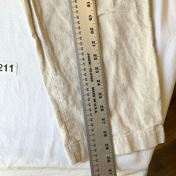 Jaclyn Smith Classic Women Linen Capri Pants size M Natural Beige Elastic Waist - Picture 3 of 9